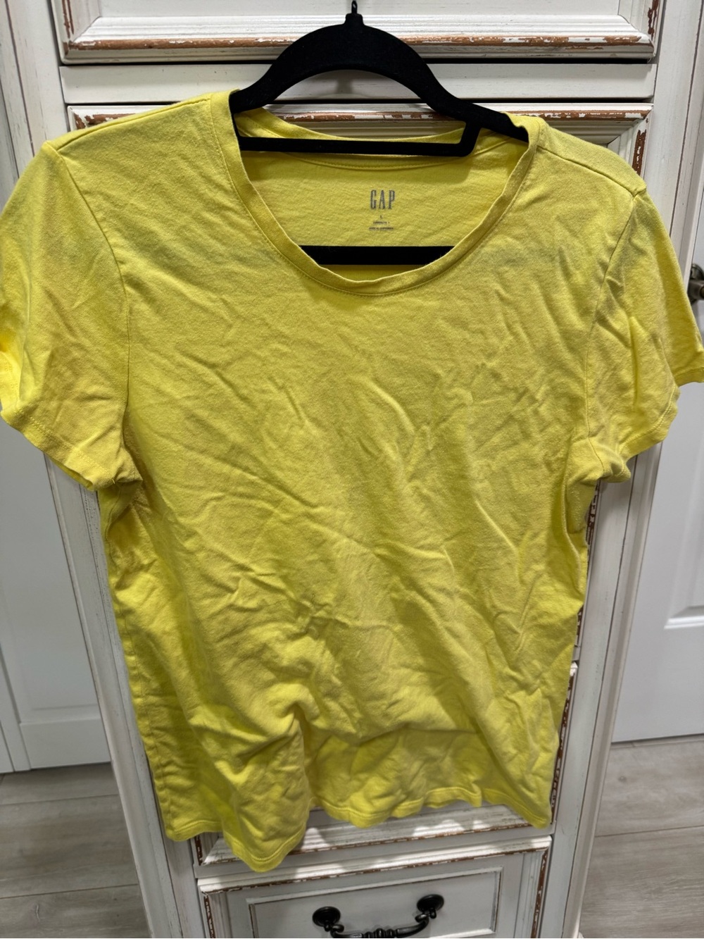 GAP Sunny Yellow Short-Sleeve Crew Tee